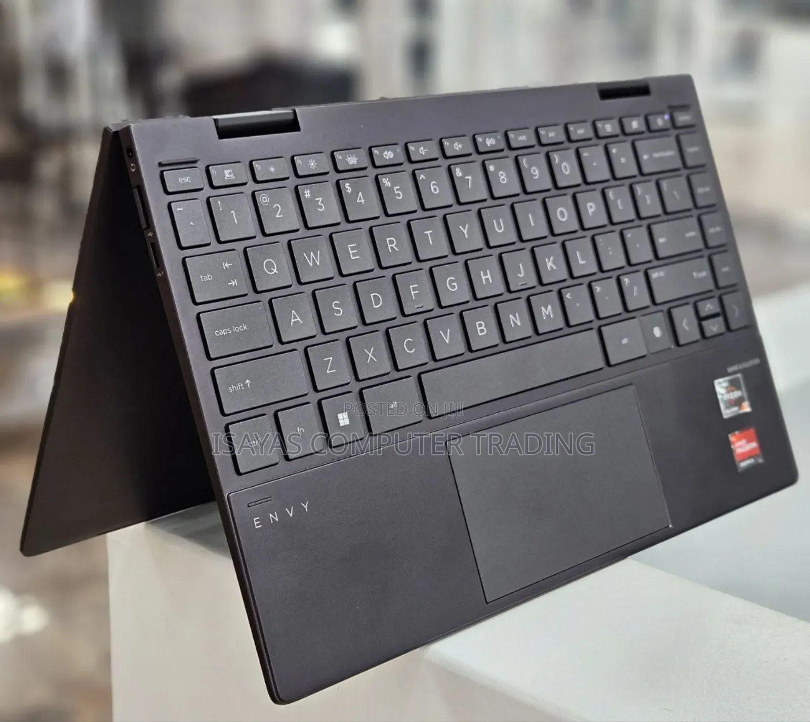 New Laptop HP Envy X360 8GB AMD Ryzen 5 SSD 512GB