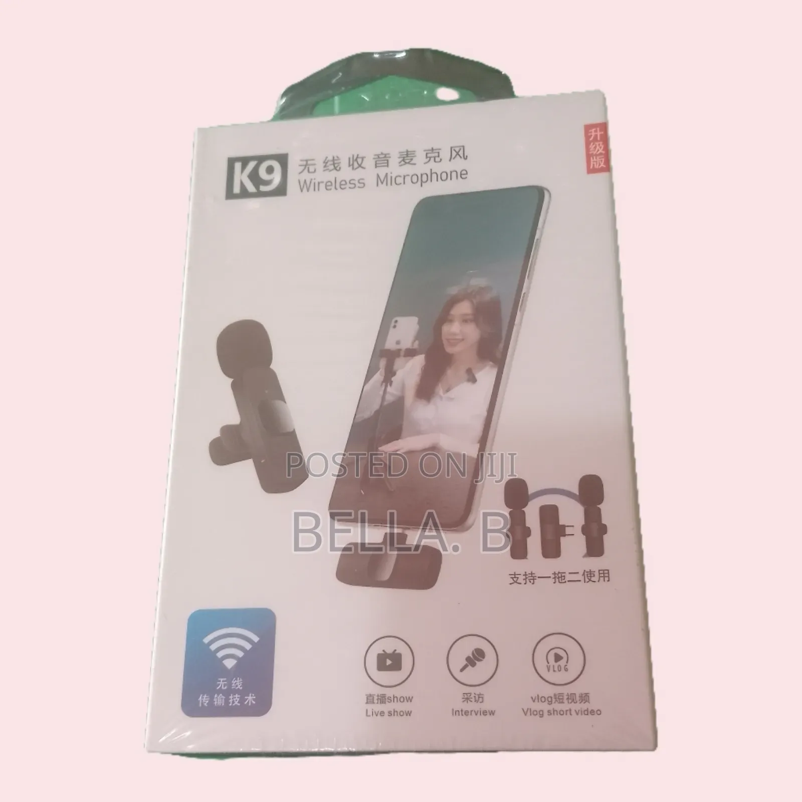 Wireless Microphone: Robust Build Quality.