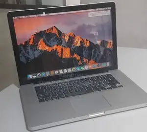 Laptop Apple MacBook Pro 2011 4GB Intel Core I7 SSD 512GB