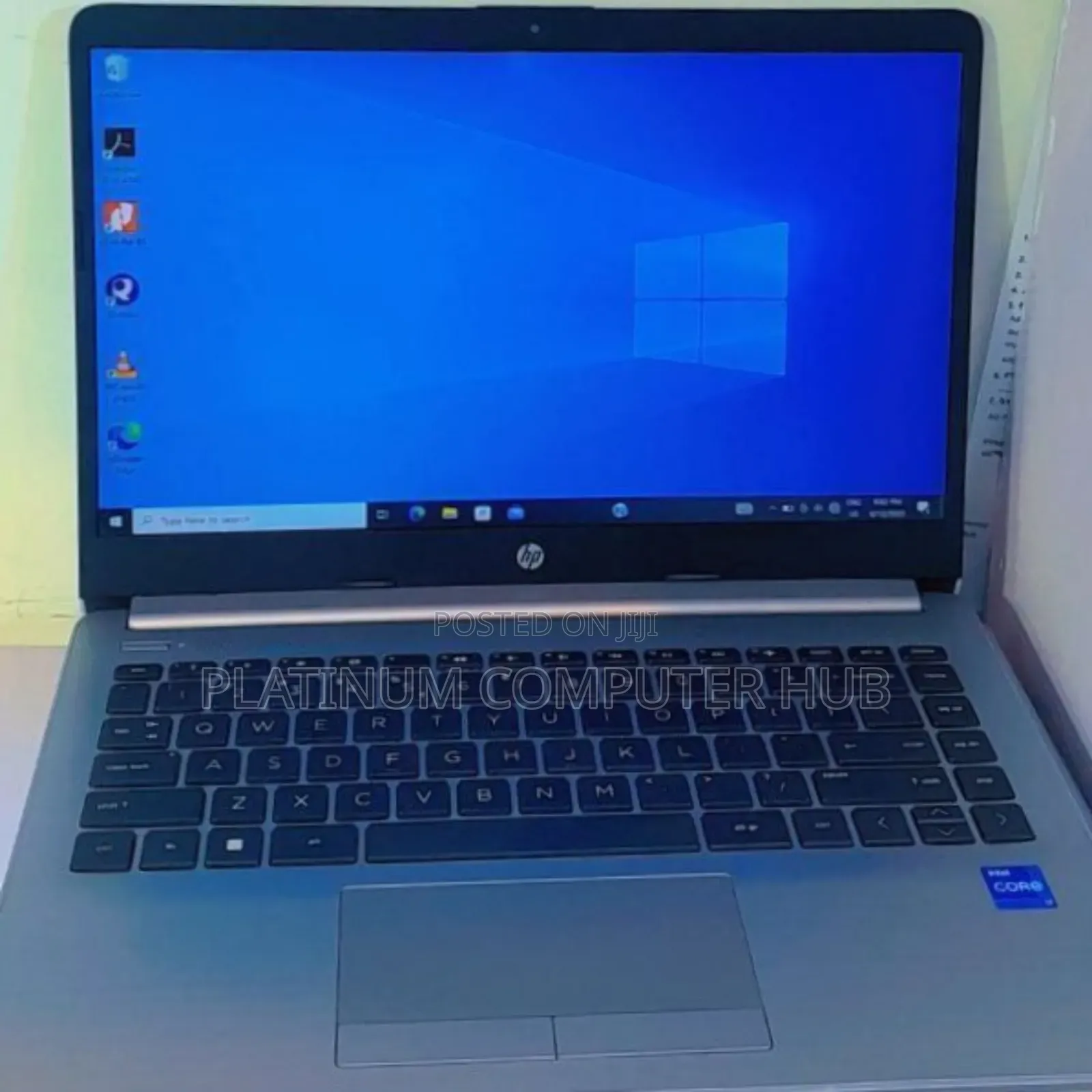 New Laptop HP 14-Dq1025cl 8GB Intel Core I7 SSD 256GB