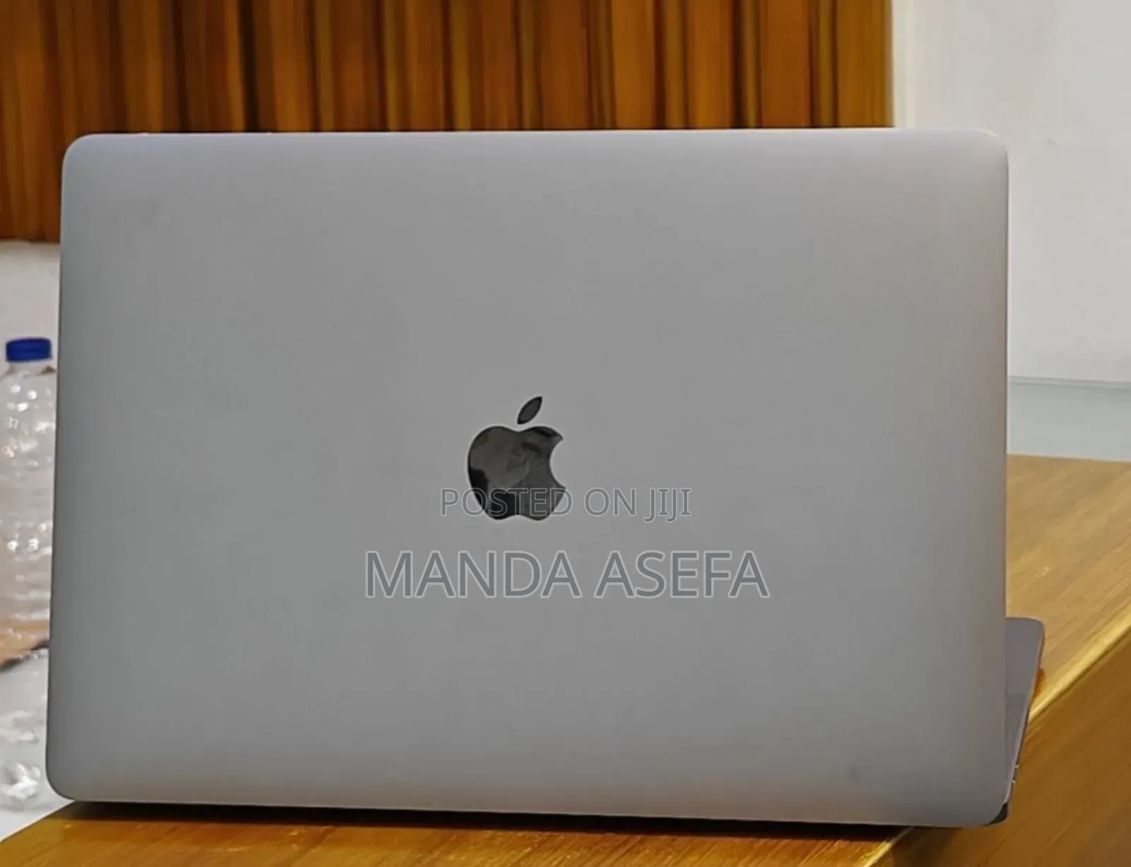 New Laptop Apple MacBook Pro 2020 8GB Intel Core I5 SSD 256GB