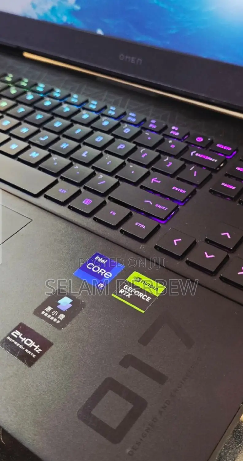 New Laptop HP Omen 17 16GB Intel Core I9 SSD 1T
