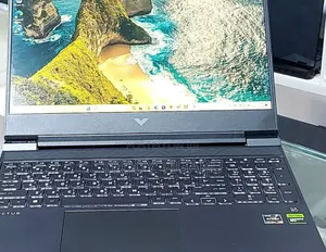 New Laptop HP Victus 15 8GB AMD Ryzen 5 SSD 512GB