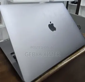 Photo - New Laptop Apple MacBook Air 2020 M1 8GB Apple M1 SSD 256GB
