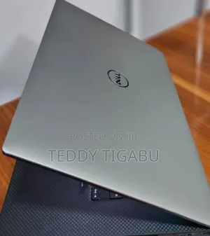 Photo - New Laptop Dell XPS 15 16GB Intel Core I7 SSD 512GB