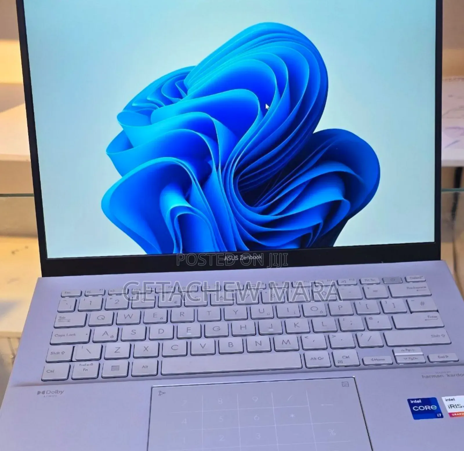 New Laptop Asus Zenbook 14 UX434 16GB Intel Core I7 SSD 512GB