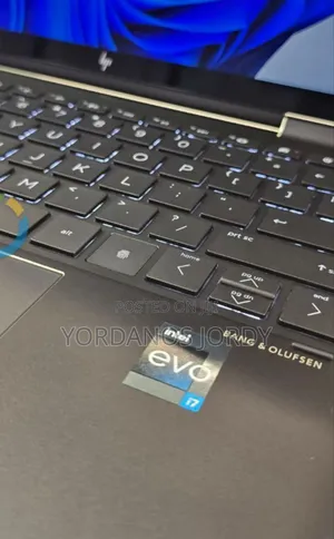 Photo - New Laptop HP Spectre 13 16GB Intel Core I7 SSD 1T