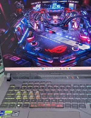New Laptop Asus ROG Strix G15 32GB Intel Core I9 SSD 1T