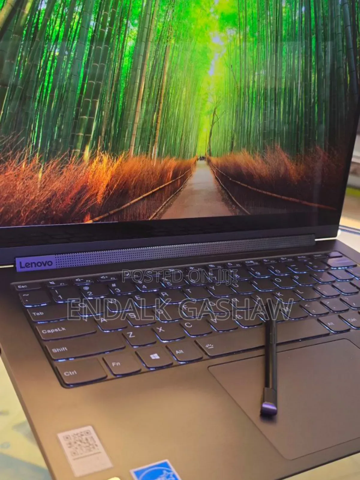 New Laptop Lenovo Yoga 7i 16GB Intel Core I7 SSD 1T