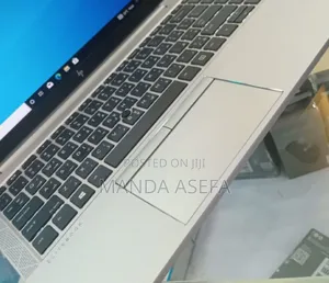 New Laptop HP EliteBook 830 G8 16GB Intel Core I7 SSD 512GB