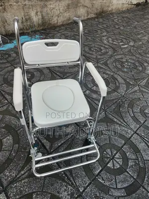 Commode Wheelchair仔的toilet Wheelchair曼谷medical Wheelchair短暫wheelchair