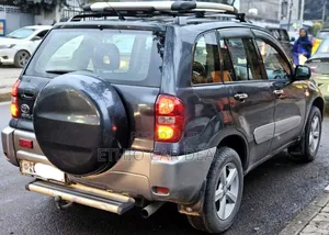 Toyota RAV4 2005 Black