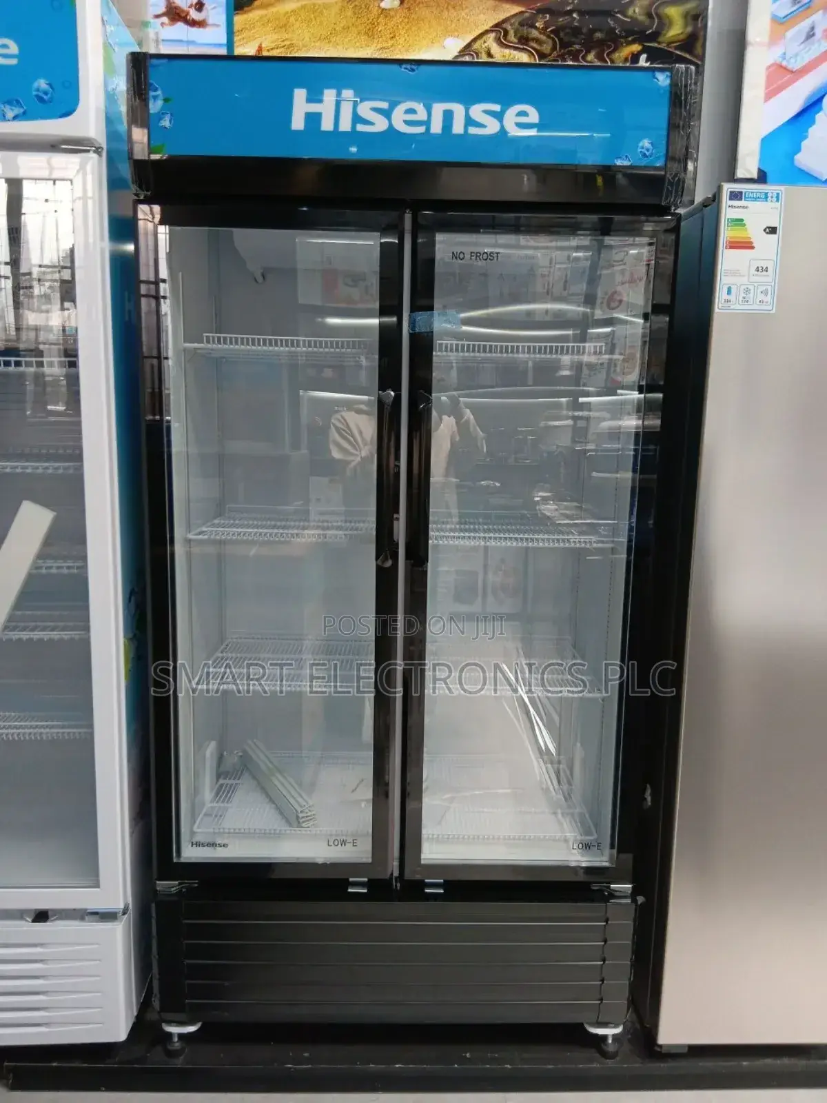 Hisense Display Refrigerator 810l