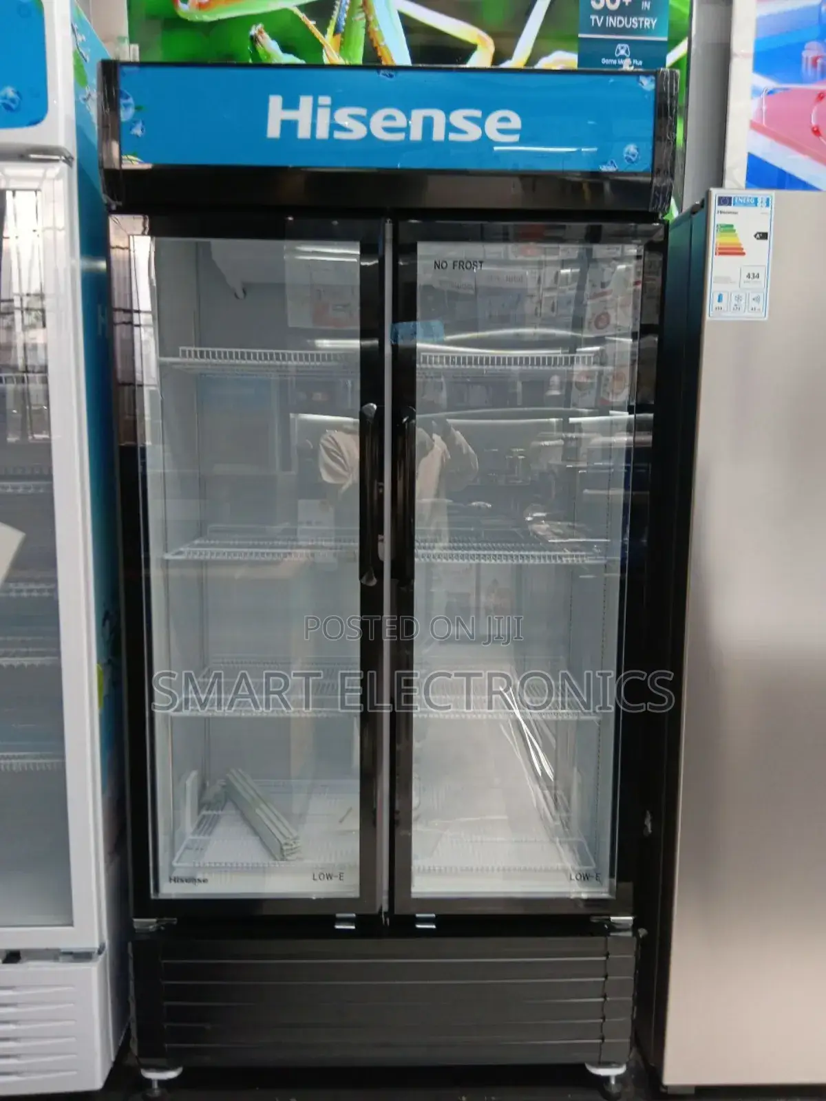 Hisense Display Refrigerator 810l