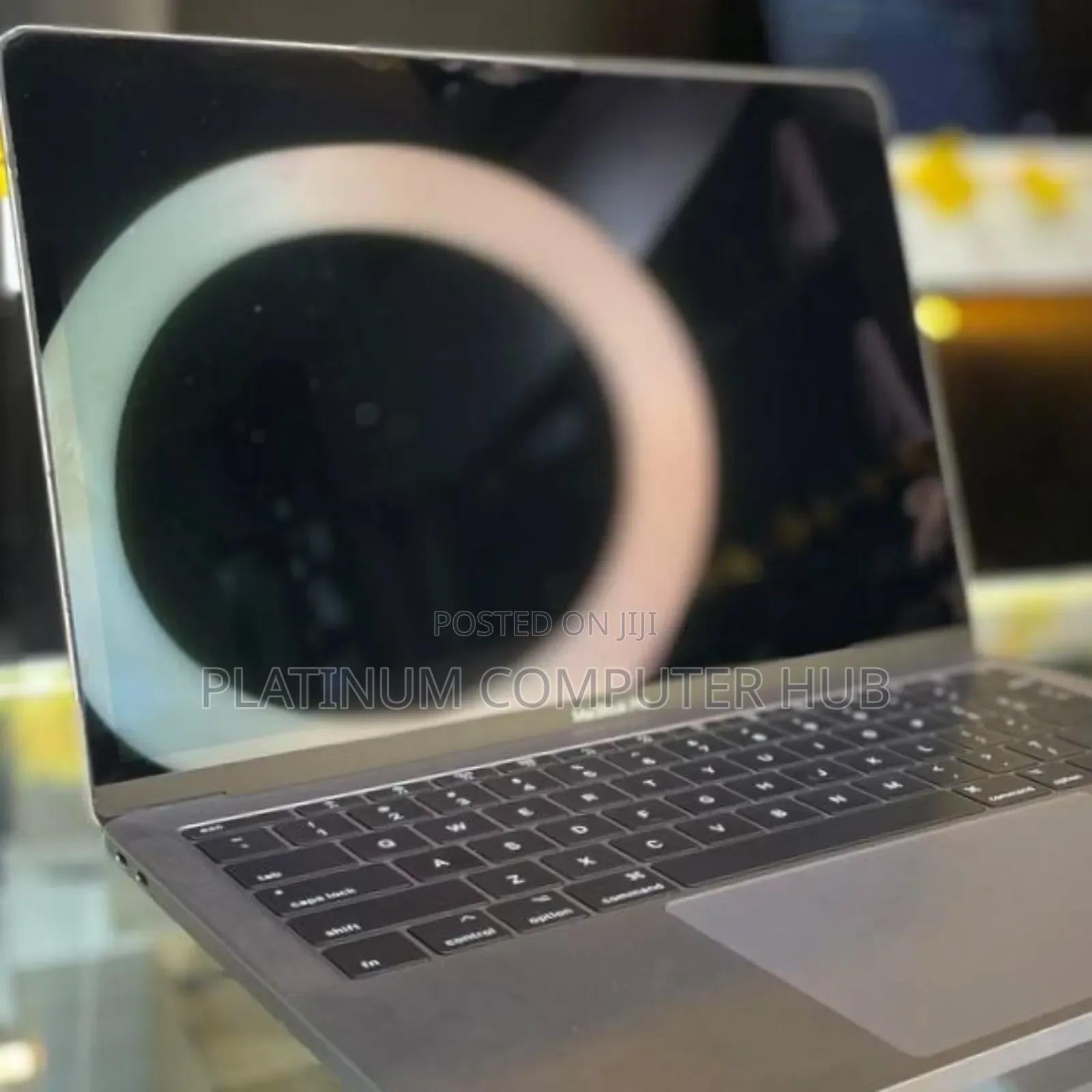 New Laptop Apple MacBook Pro 2017 8GB Intel Core I5 SSD 128GB