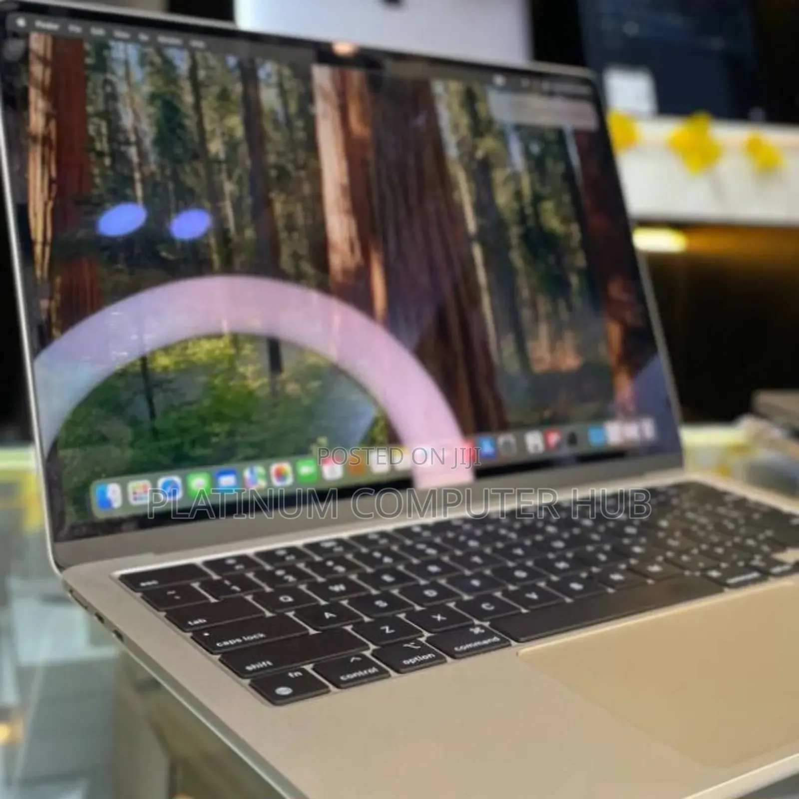 New Laptop Apple MacBook Air 2024 M3 13-Inch 16GB Apple M3 SSD 512GB