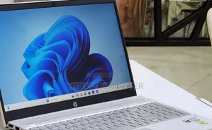 Photo - New Laptop HP Pavilion 15 8GB Intel Core I5 SSD 128GB