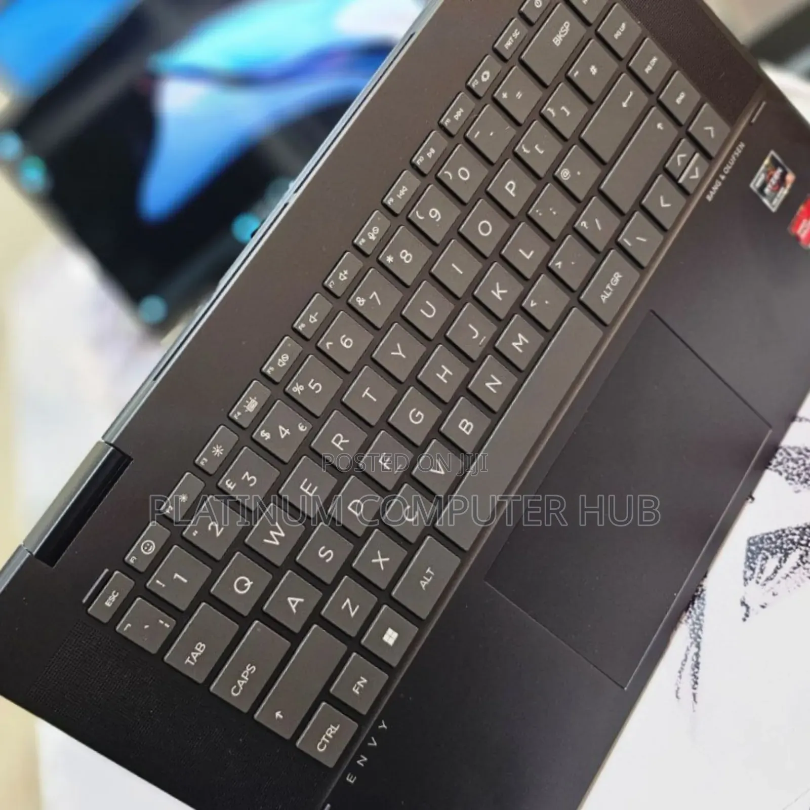 New Laptop HP Envy X360 8GB AMD Ryzen 5 SSD 256GB