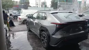 New Toyota bZ4X 2024 Gray