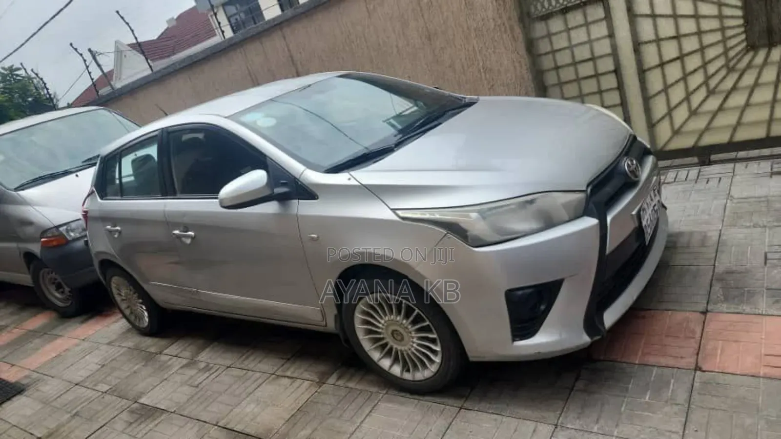 Toyota Yaris 2014 Gray