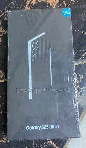 Photo - New Samsung Galaxy S25 Ultra 256 GB Gray