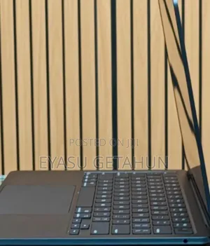 New Laptop Apple MacBook Air 2024 M3 13-Inch 16GB Apple M3 SSD 256GB