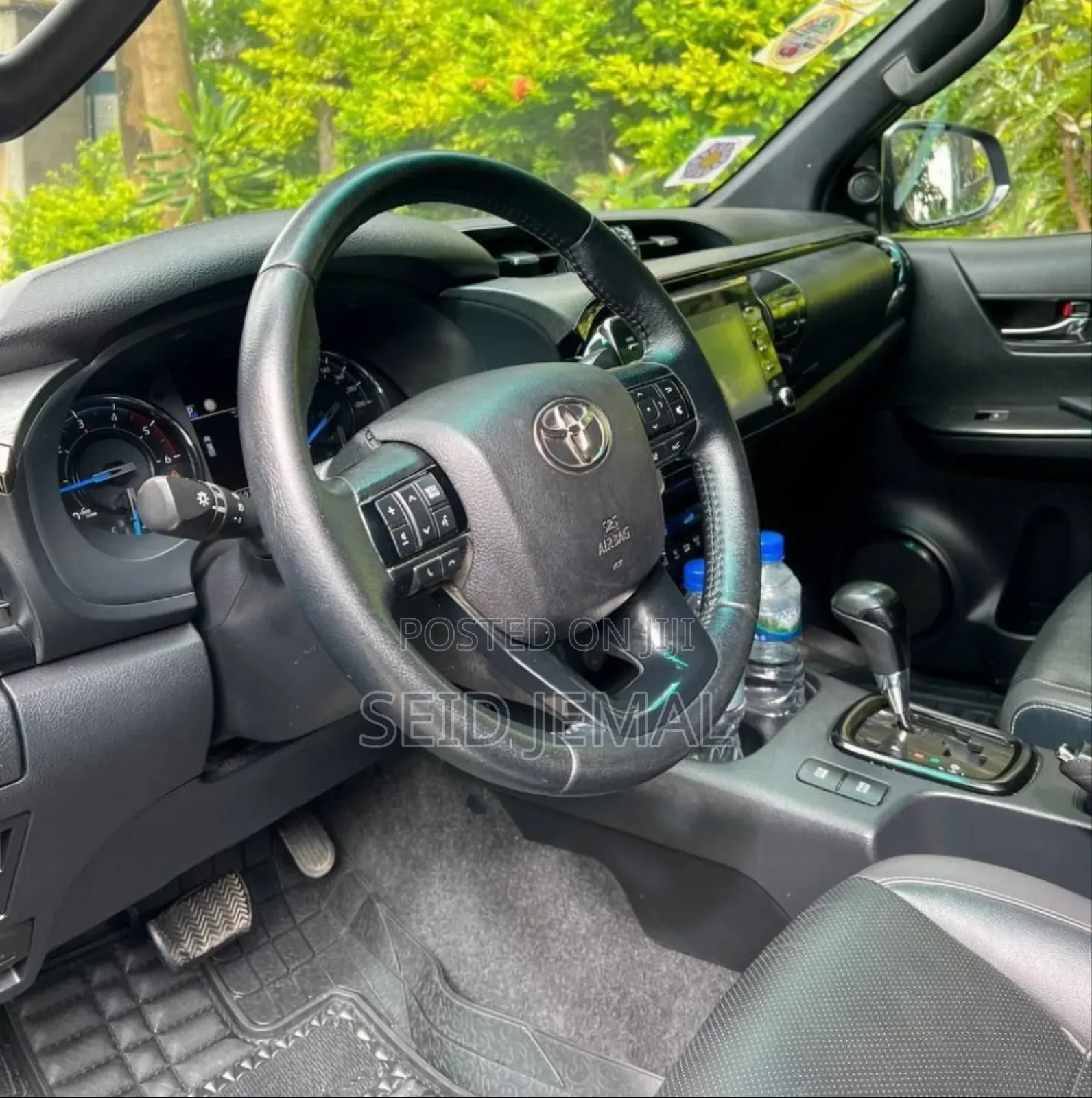 Toyota Hilux 2021 Gray