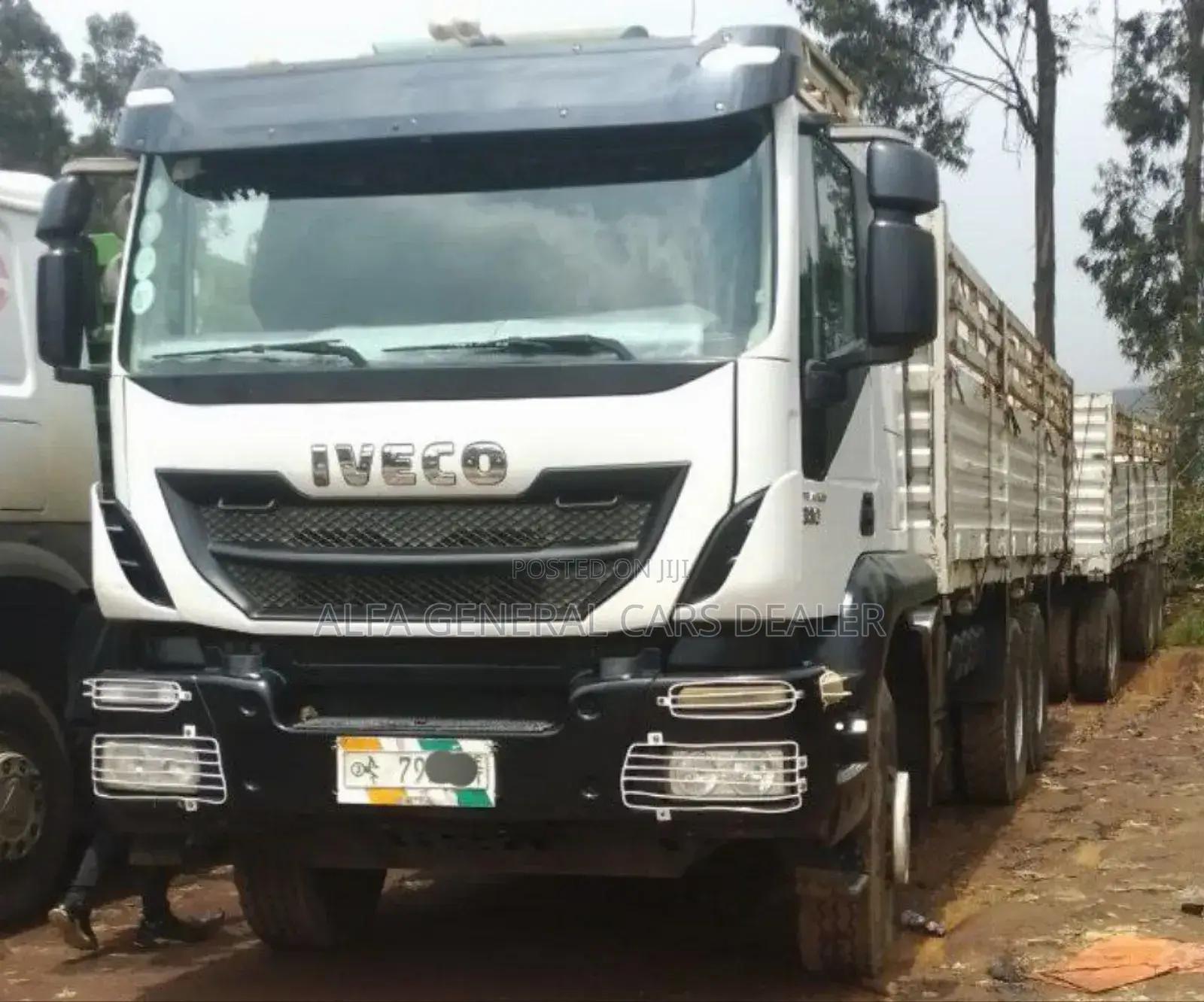 ባላቶኒ ከነተሳቢው •2017 • •መስፍን በመስፍን •ጎማ አለው