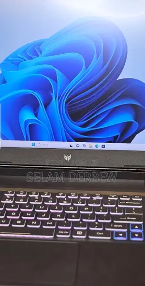 New Laptop Acer Predator Helios 300 16GB Intel Core I9 SSD 1T