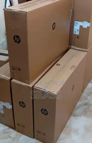 New Laptop HP OmniStudio X All-in-One 16GB Intel Core I7 SSD 1T