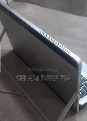 New Laptop HP Elite X2 1012 8GB Intel Core I5 SSD 256GB
