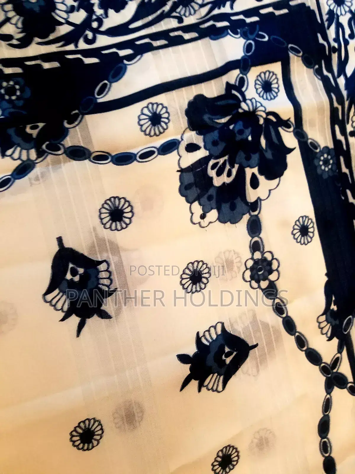 Tulip Roma Scarf Made In Italy And Korea