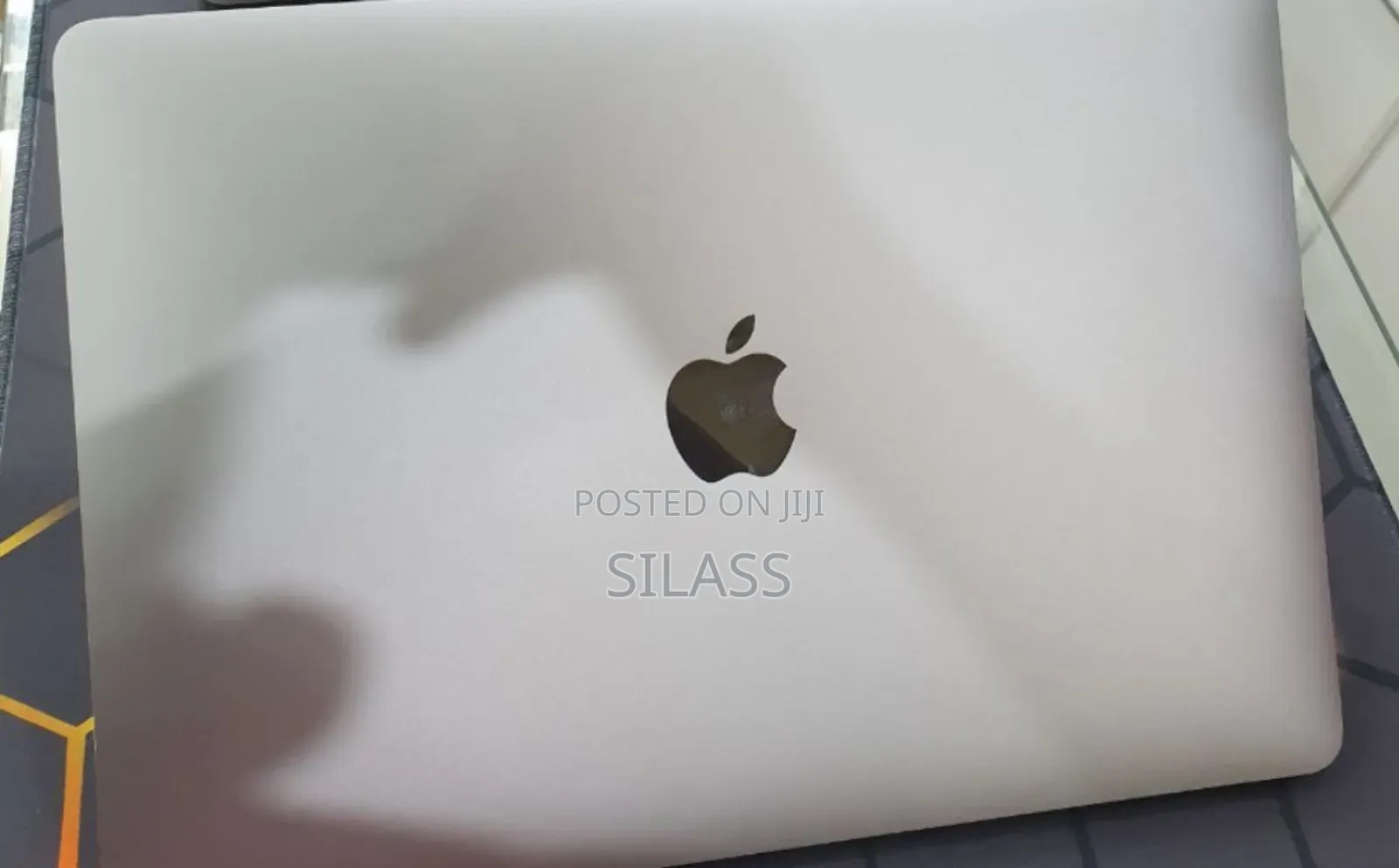 New Laptop Apple MacBook Air 2020 M1 16GB Apple M1 SSD 256GB