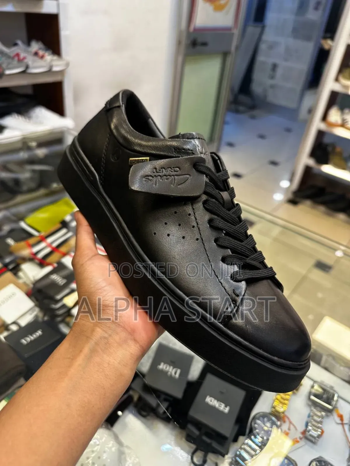  Clark's Master Quality Flat Lather Shoes Tm 
Made in Vietnam