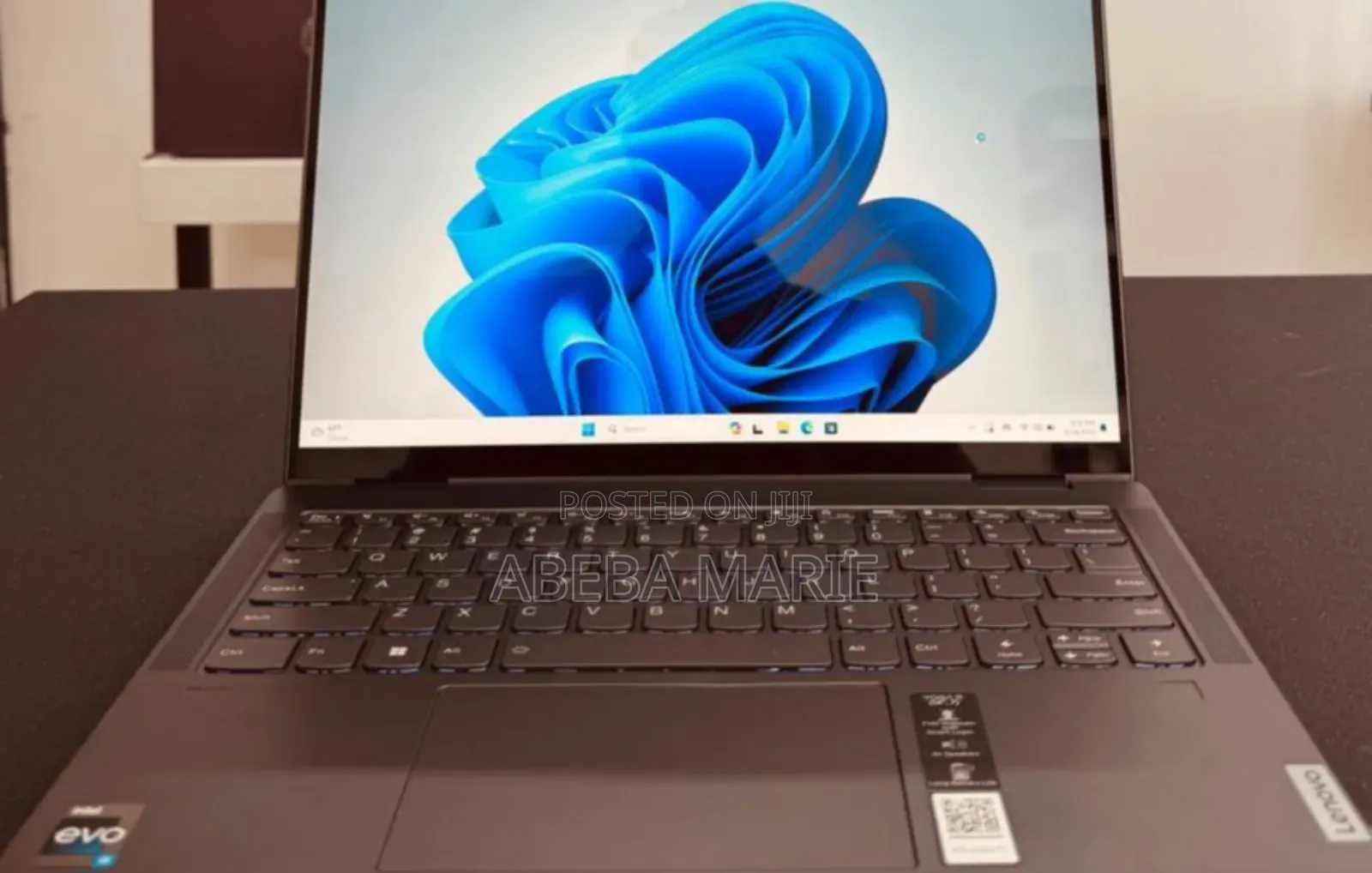 New Laptop Lenovo ThinkPad Yoga 16GB Intel Core I5 SSD 512GB