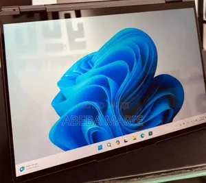 New Laptop Lenovo ThinkPad Yoga 16GB Intel Core I5 SSD 512GB