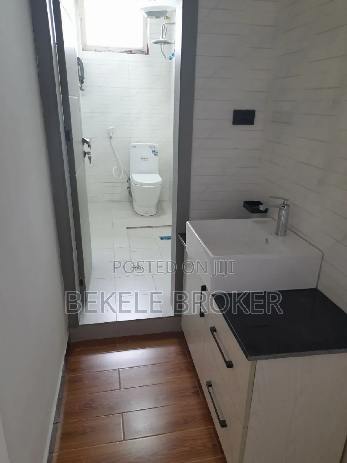 Furnished 3bdrm Apartment in አፓርትመንት, Bole for sale