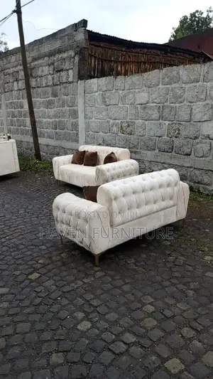 Photo - Cream Chester Field Sofa Code 1090