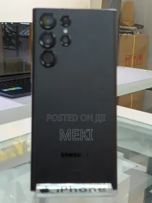 Photo - Samsung Galaxy S22 Ultra 128 GB Black