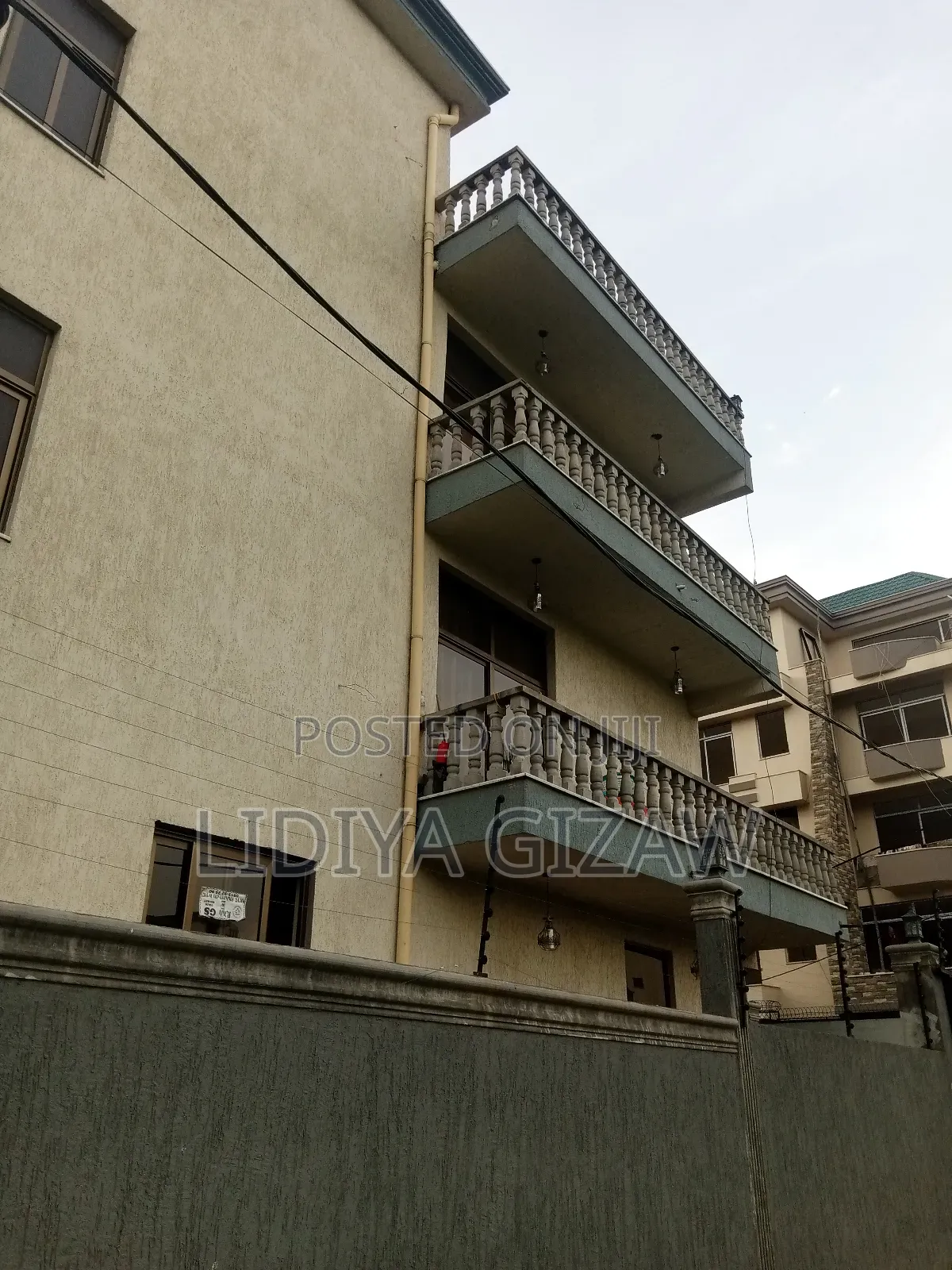 Furnished 7bdrm House in Akaky Kaliti for sale