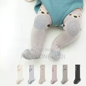 Photo - Crawling Anti Slip Socks for Babys