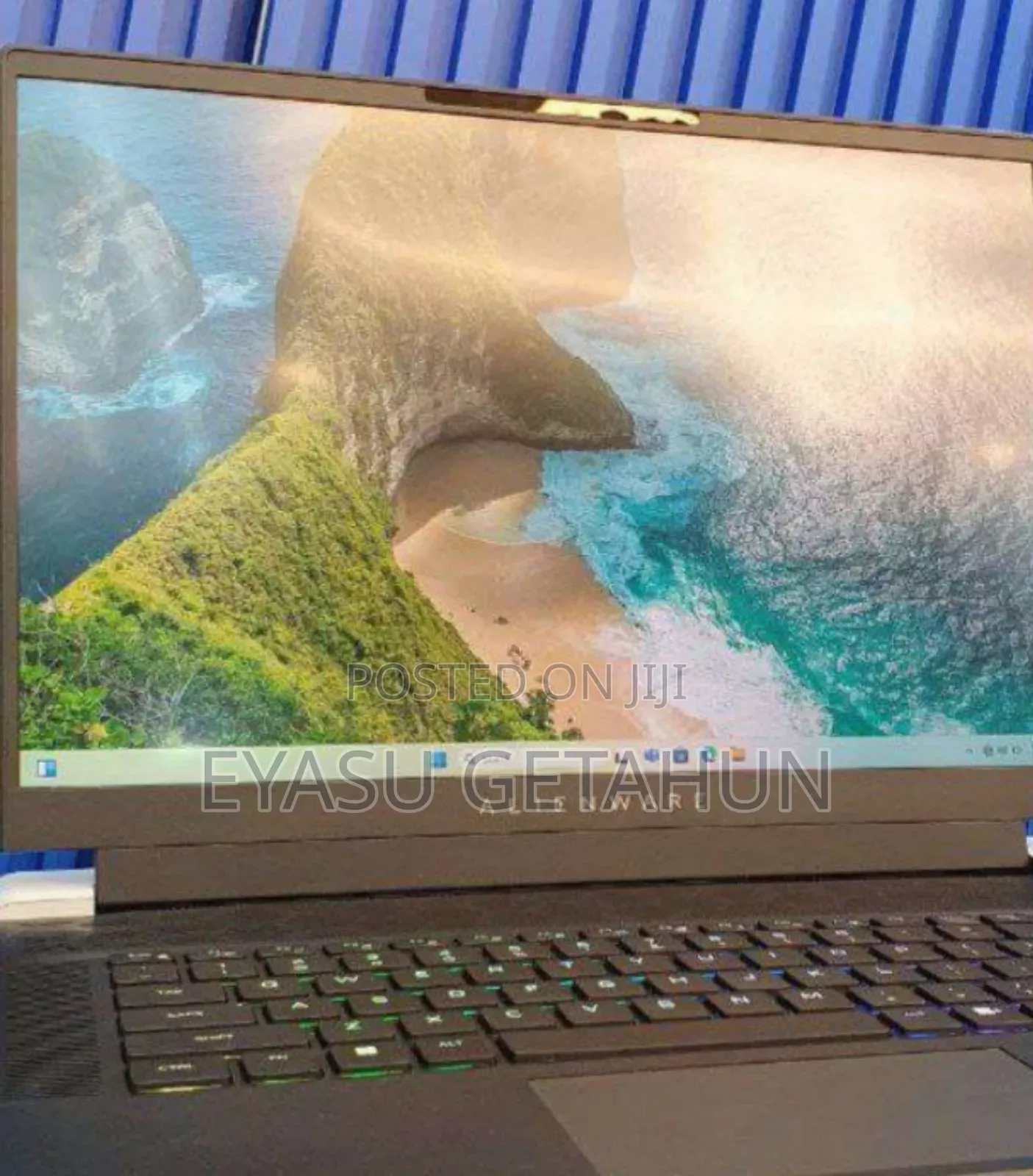 New Laptop Alienware Area-51m 32GB Intel Core Ultra 9 SSD 1T