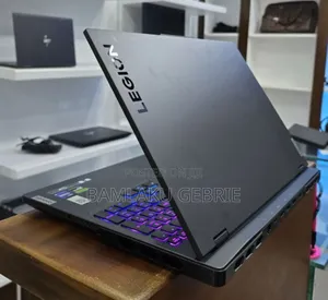 New Lenovo Legion Y7000P IRX9 Gaming Laptop 64GB Intel Core I9 SSD 4T