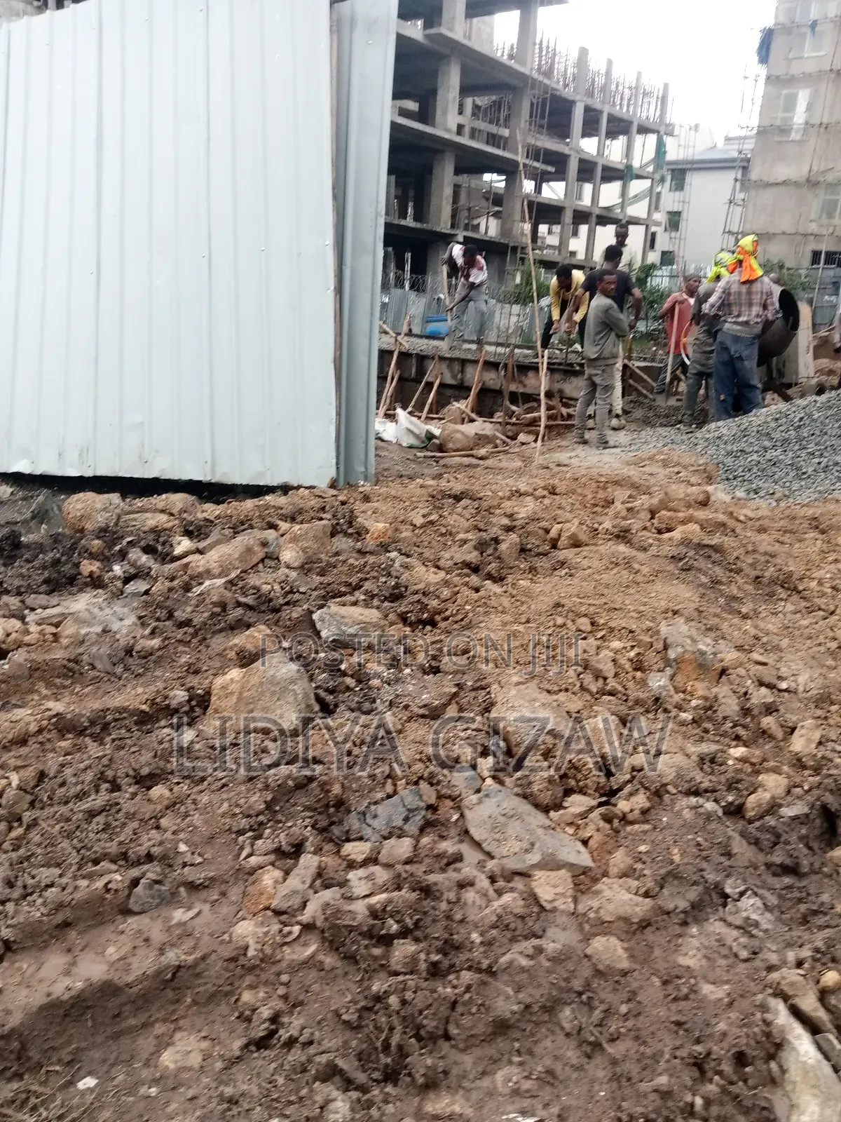 1bdrm Apartment in Akaky Kaliti for sale