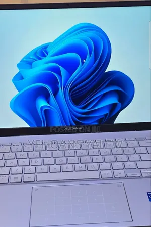 New Laptop Asus Zenbook Duo 14 16GB Intel Core I7 SSD 512GB