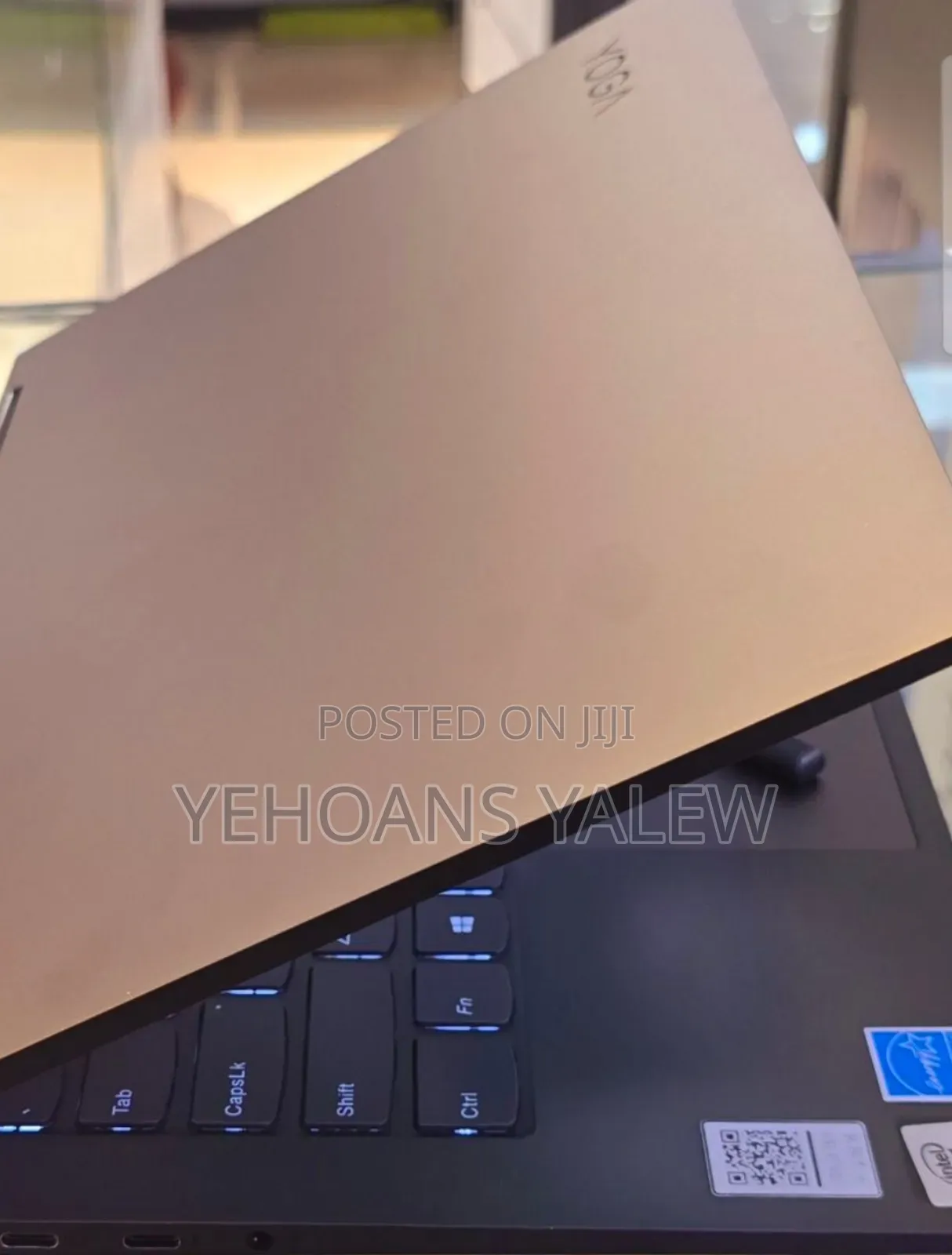 New Laptop Lenovo Yoga 7i 16GB Intel Core I7 SSD 1T