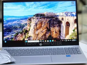 Photo - New Laptop HP Pavilion 15 8GB Intel Core I3 SSD 256GB
