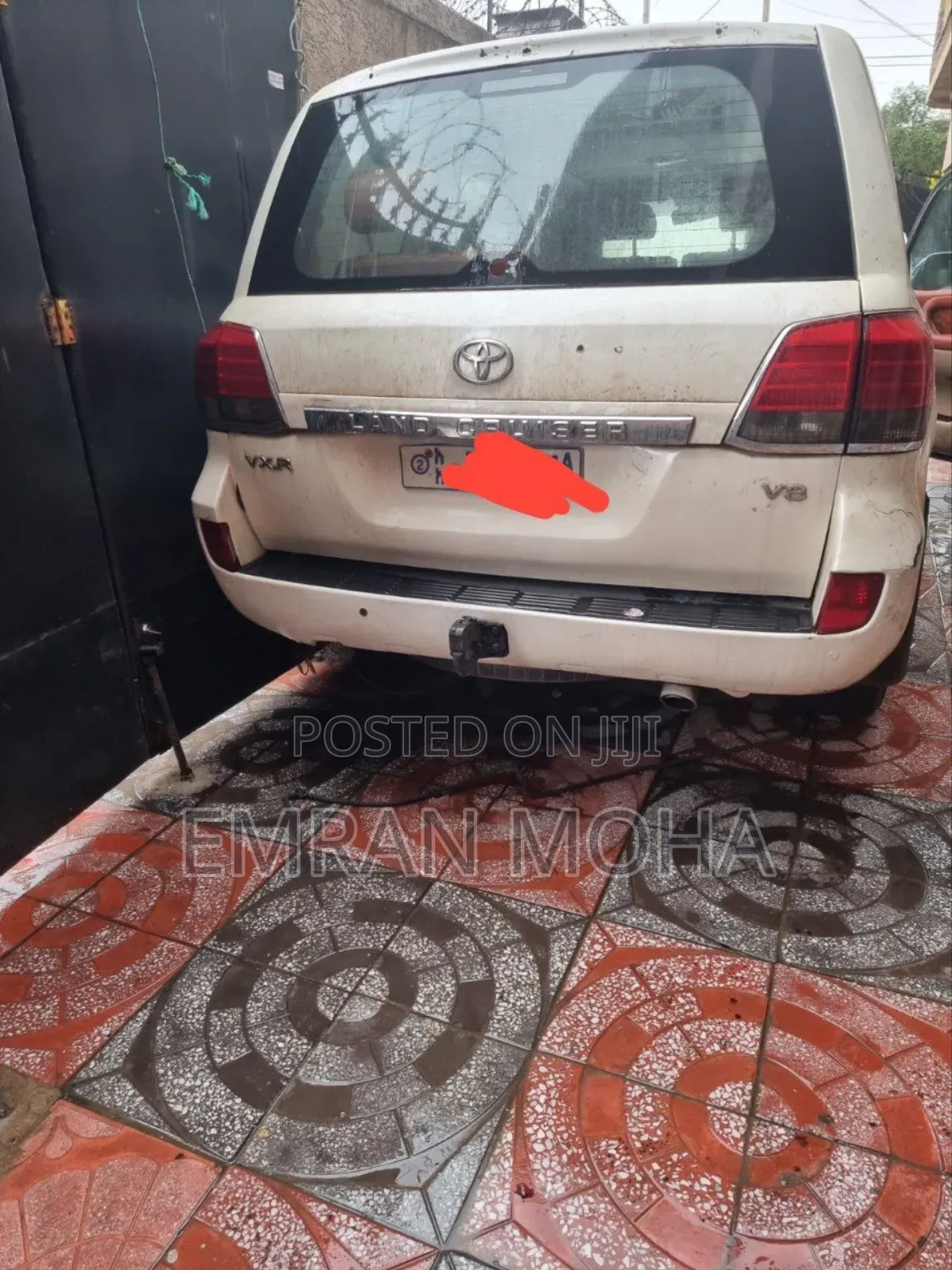 Toyota Land Cruiser 2005 White