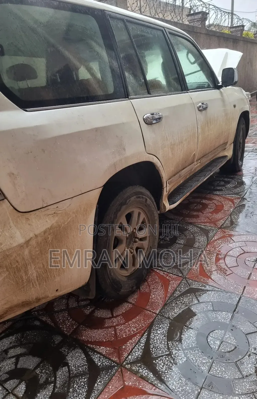 Toyota Land Cruiser 2005 White