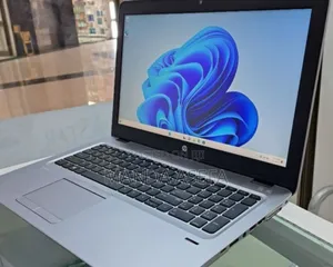 Photo - New Laptop HP EliteBook 840 G3 8GB Intel Core I5 HDD+SSD 256GB